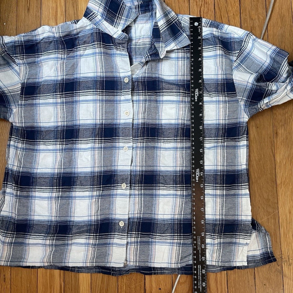 Madewell Flannel Crop Boxy Shirt Small Blue White Plaid Button Up Cute Basic - Picture 7 of 8